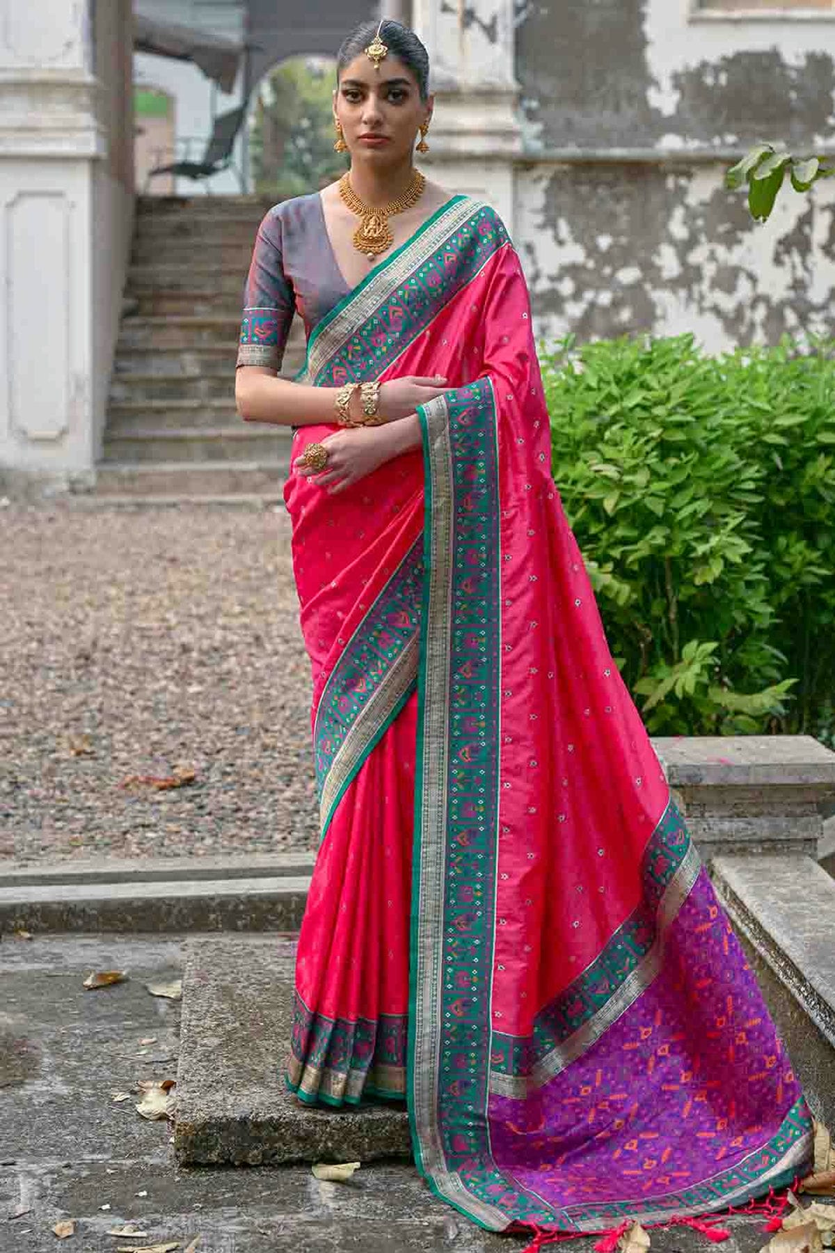 Pink Colour Banarasi Silk Traditional Saree VSSD1260062