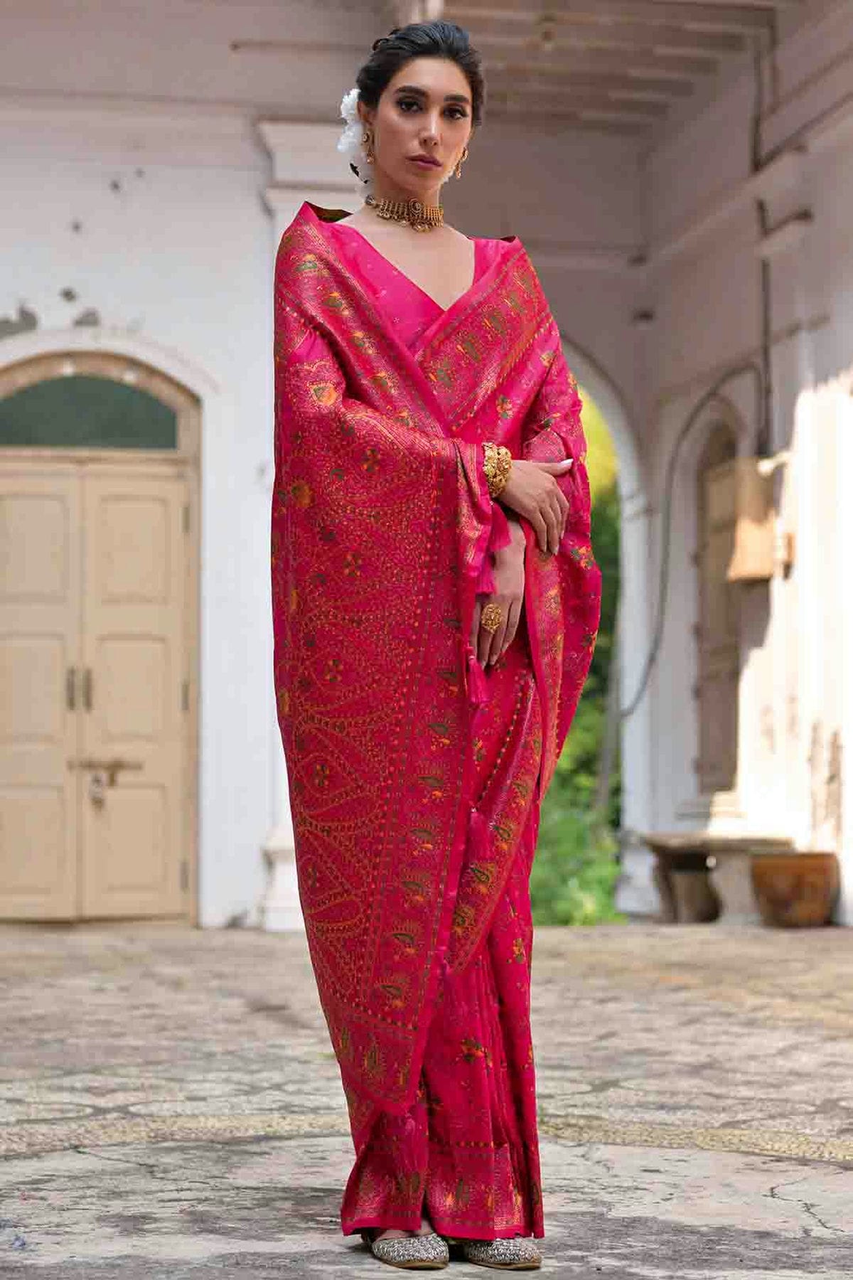 Pink Colour Silk Traditional Saree