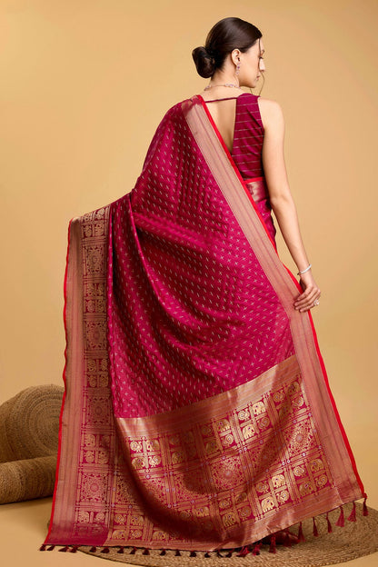 Pink Colour Soft Silk Saree VSSD1110059