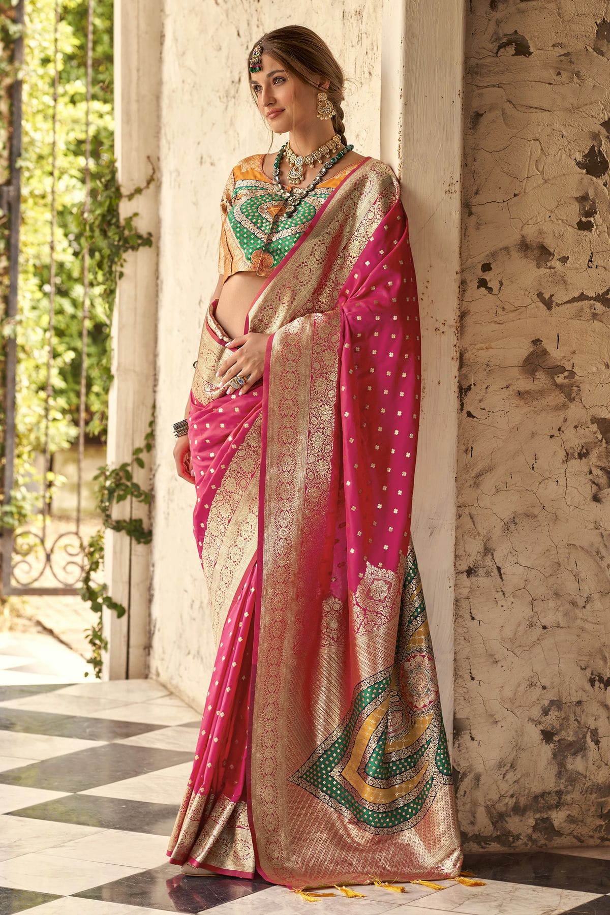 Pink Colour Soft Silk Traditional Saree