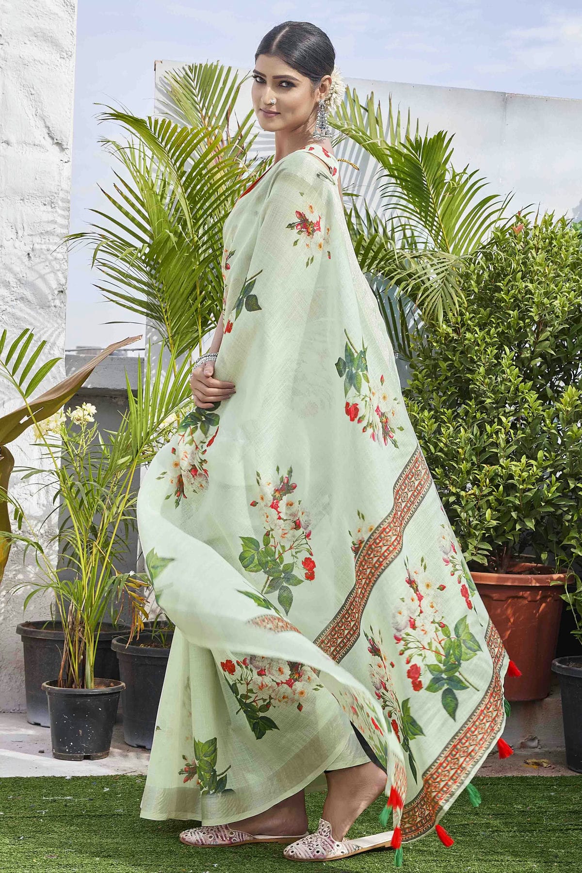 Pista Green Colour Linen Blend Printed Saree VSSD1111639