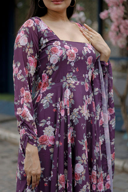 Purple Colour Georgette Stitched Gown VSGW1112327