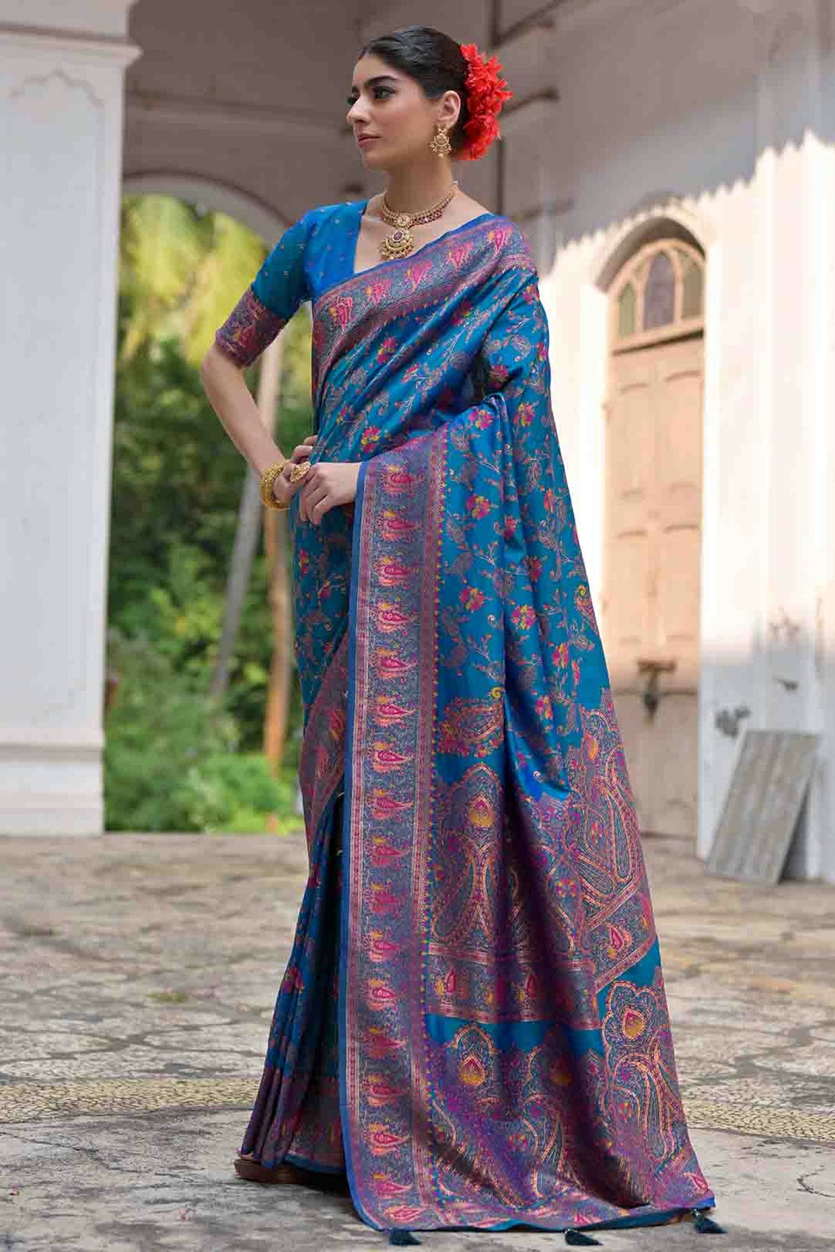 Sky Blue Colour Silk Traditional Saree