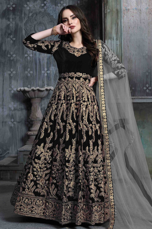 Black Colour 9000 Velvet Semi Stitched Anarkali Suit VSSM1050272