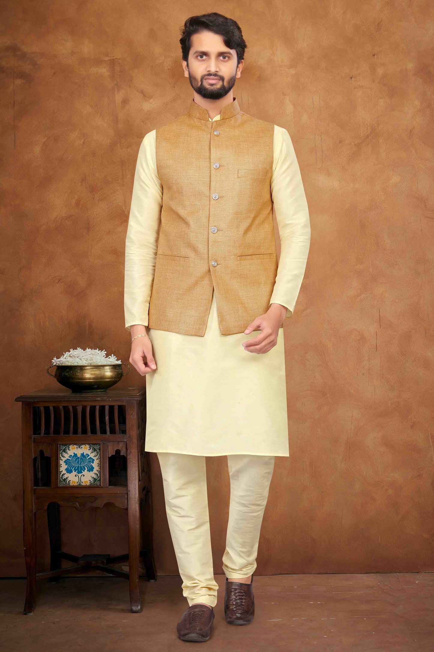 Cream Colour Kurta Pajama With Jacket In Silk VSKP1210461