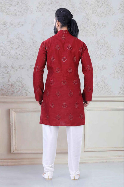 Red Colour Silk Festival Wear Kurta Pajama VSKP1130042