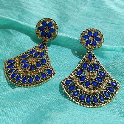 Vastradi Alloy Crystal Fan Stone Work Earring in Blue Colour VSER1200006