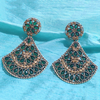 Vastradi Alloy Crystal Fan Stone Work Earring in Green Colour VSER1200009