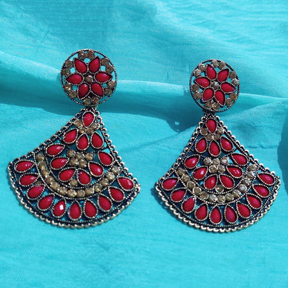 Vastradi Alloy Crystal Fan Stone Work Earring in Red Colour VSER1200003