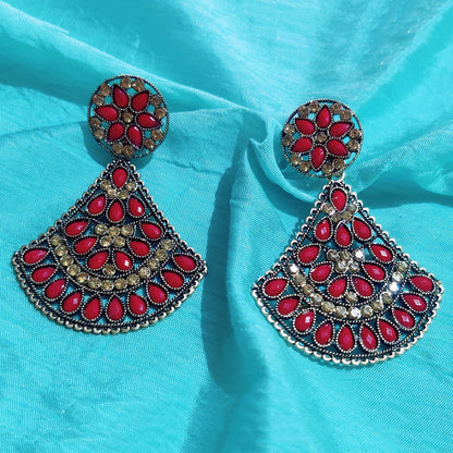 Vastradi Alloy Crystal Fan Stone Work Earring in Red Colour VSER1200003
