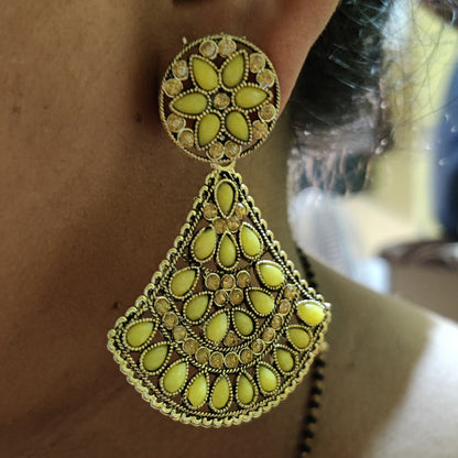 Vastradi Alloy Crystal Fan Stone Work Earring in Yellow Colour VSER1200007