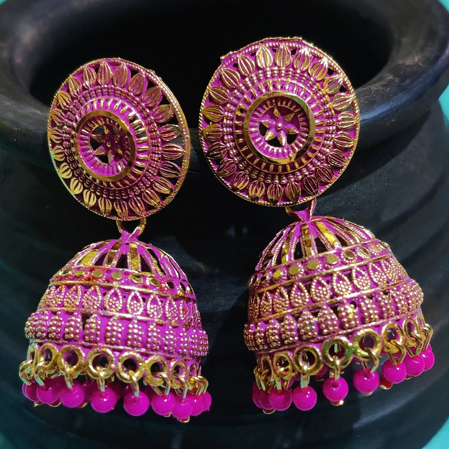 Vastradi Alloy Golden Traditional Jhumka in Pink Colour VSER1200035