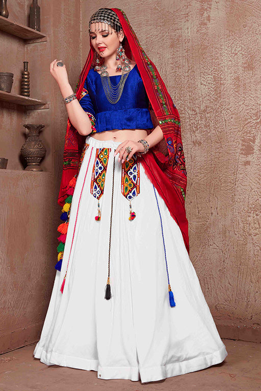 White Colour Cotton Navratri Lehenga Choli VSLC1240087